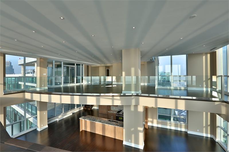 33 Bay at Pinnacle Centre in Toronto — rendering 6