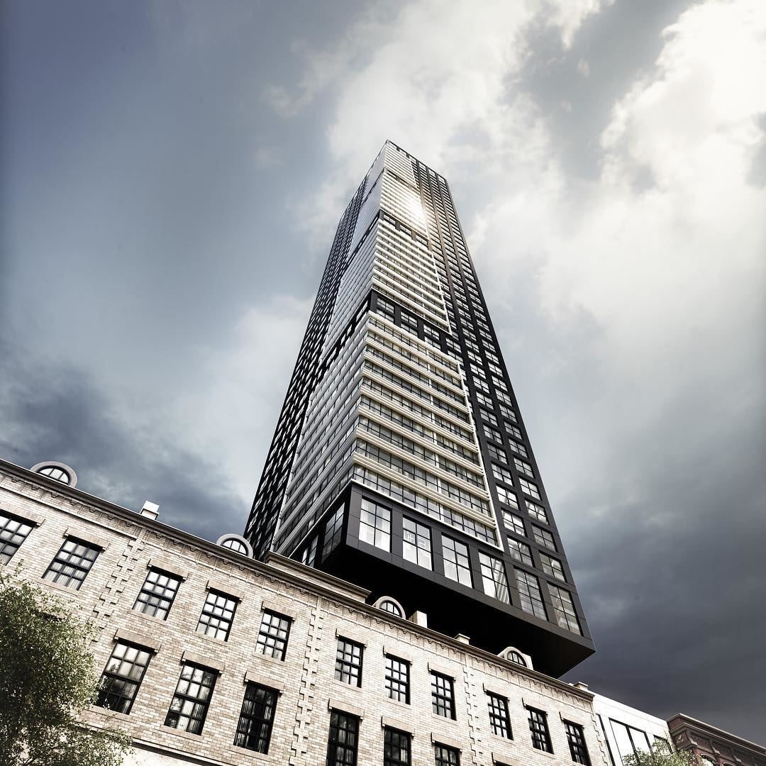 Empire Maverick in Toronto — rendering 7