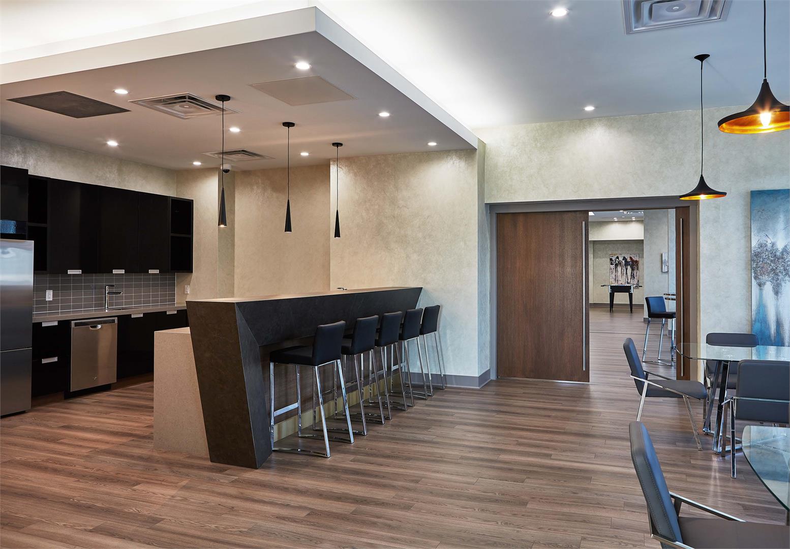 Amber Condos in Mississauga — rendering 13