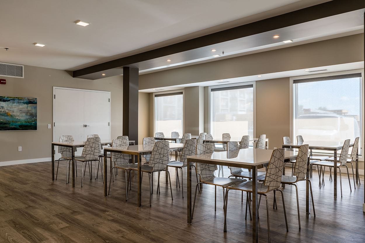 Murano Gardens of Linden Woods in Winnipeg — rendering 9