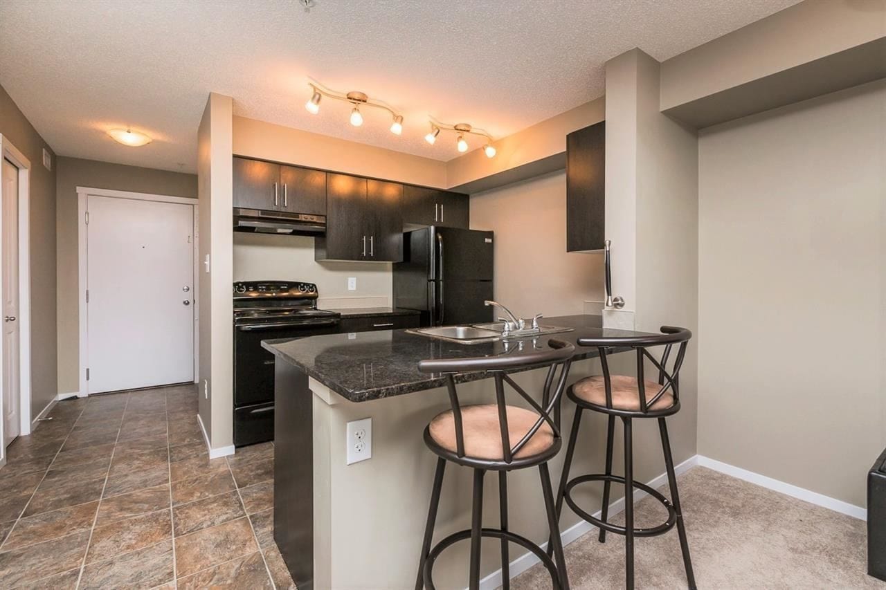 Vita Estates in Edmonton — rendering 6