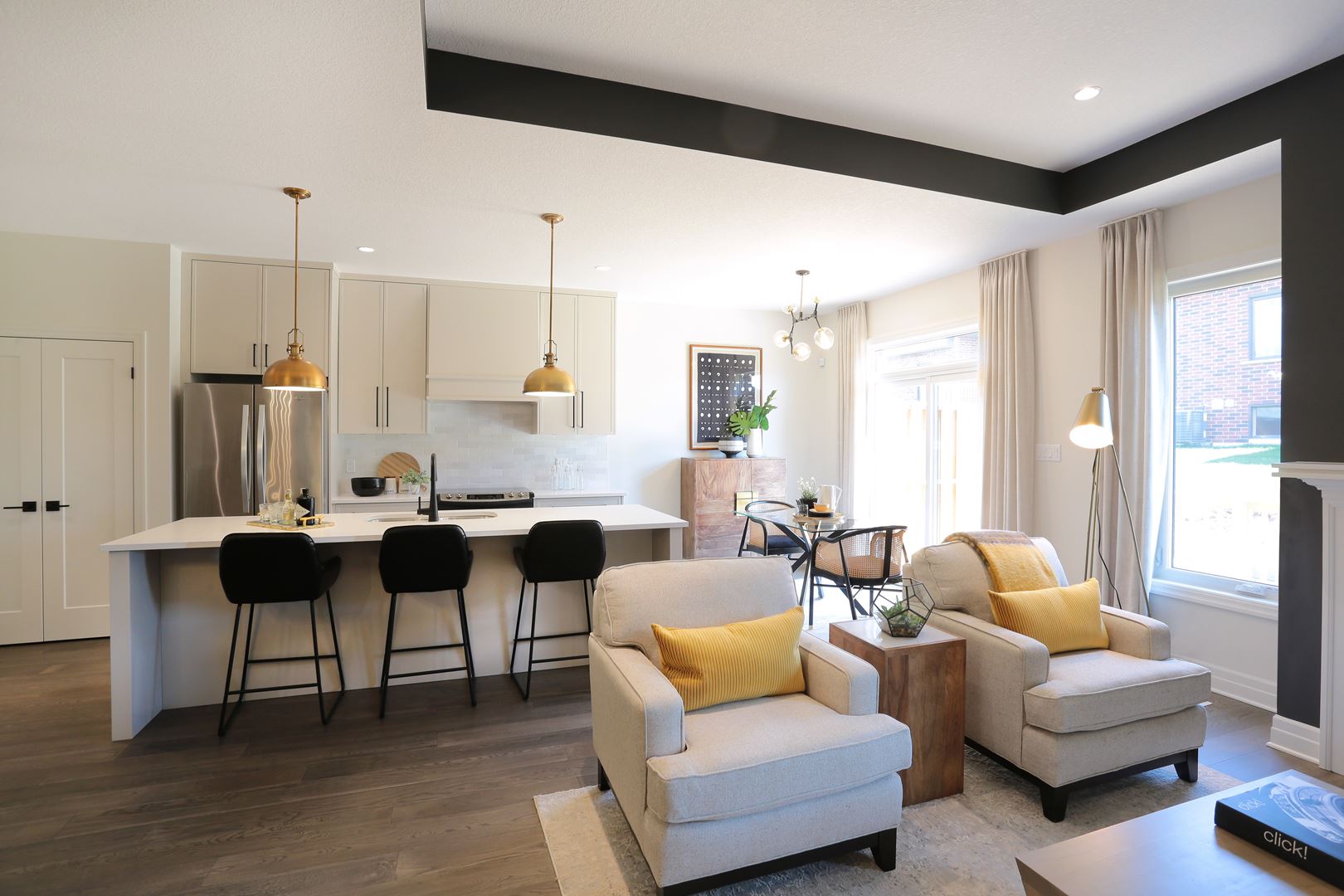 Whispering Pine at Warbler Woods in London — rendering 11