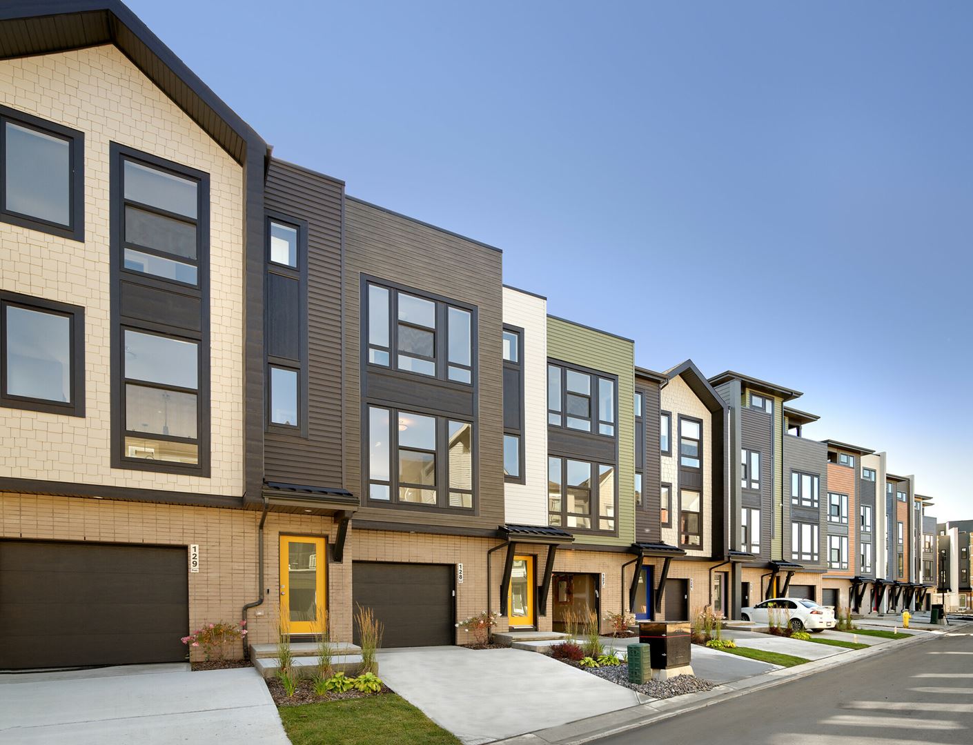 Pivot Rutherford in Edmonton — rendering 6