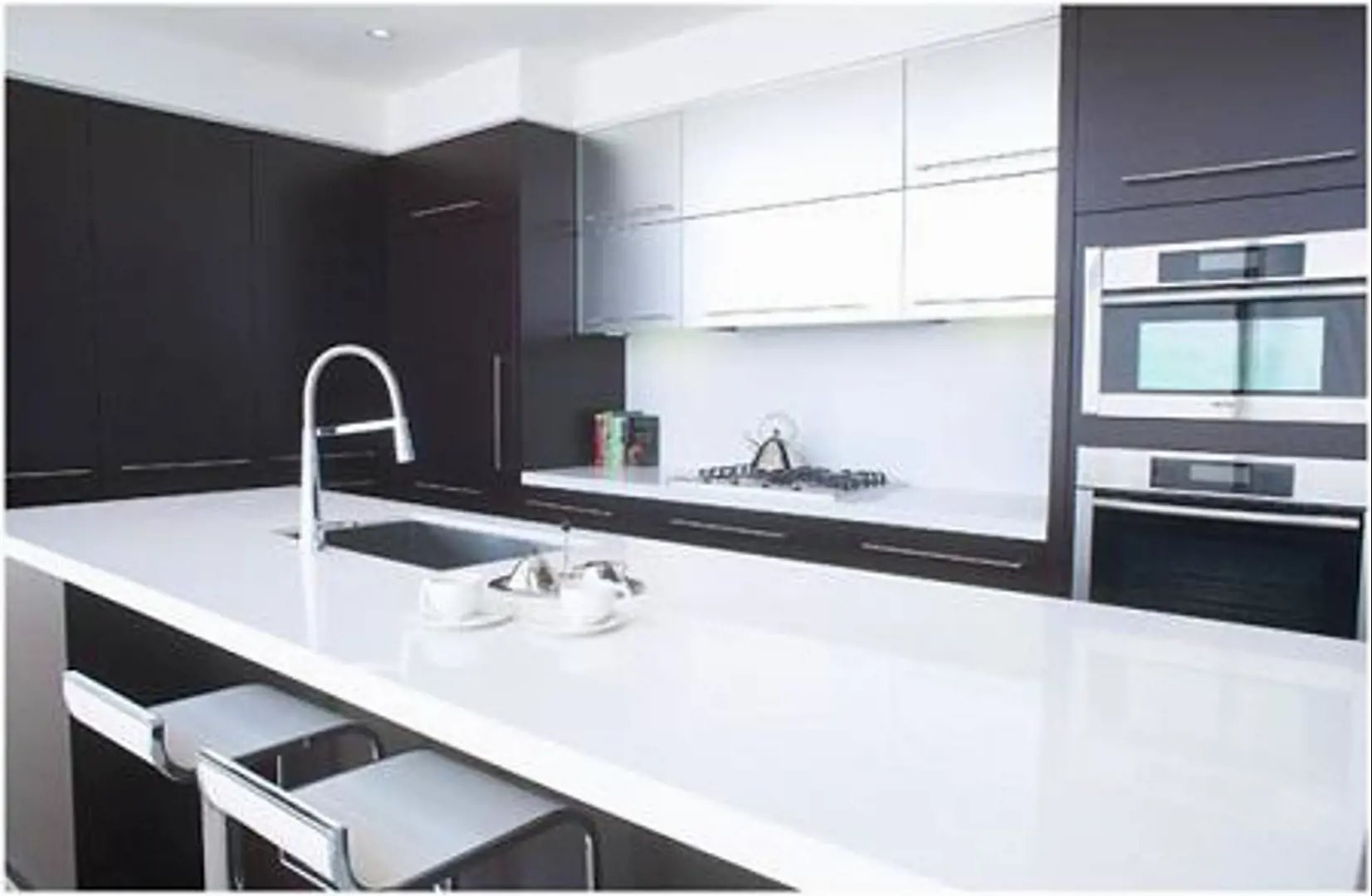 P27 Lakefront in Toronto — rendering 17
