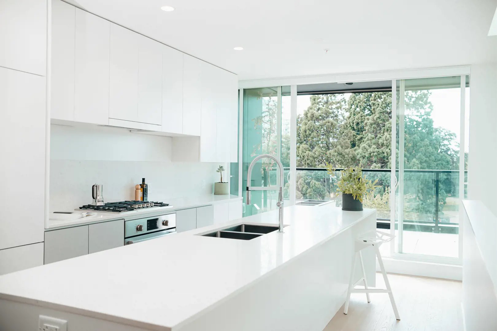Rotunda Condos in Victoria — rendering 14