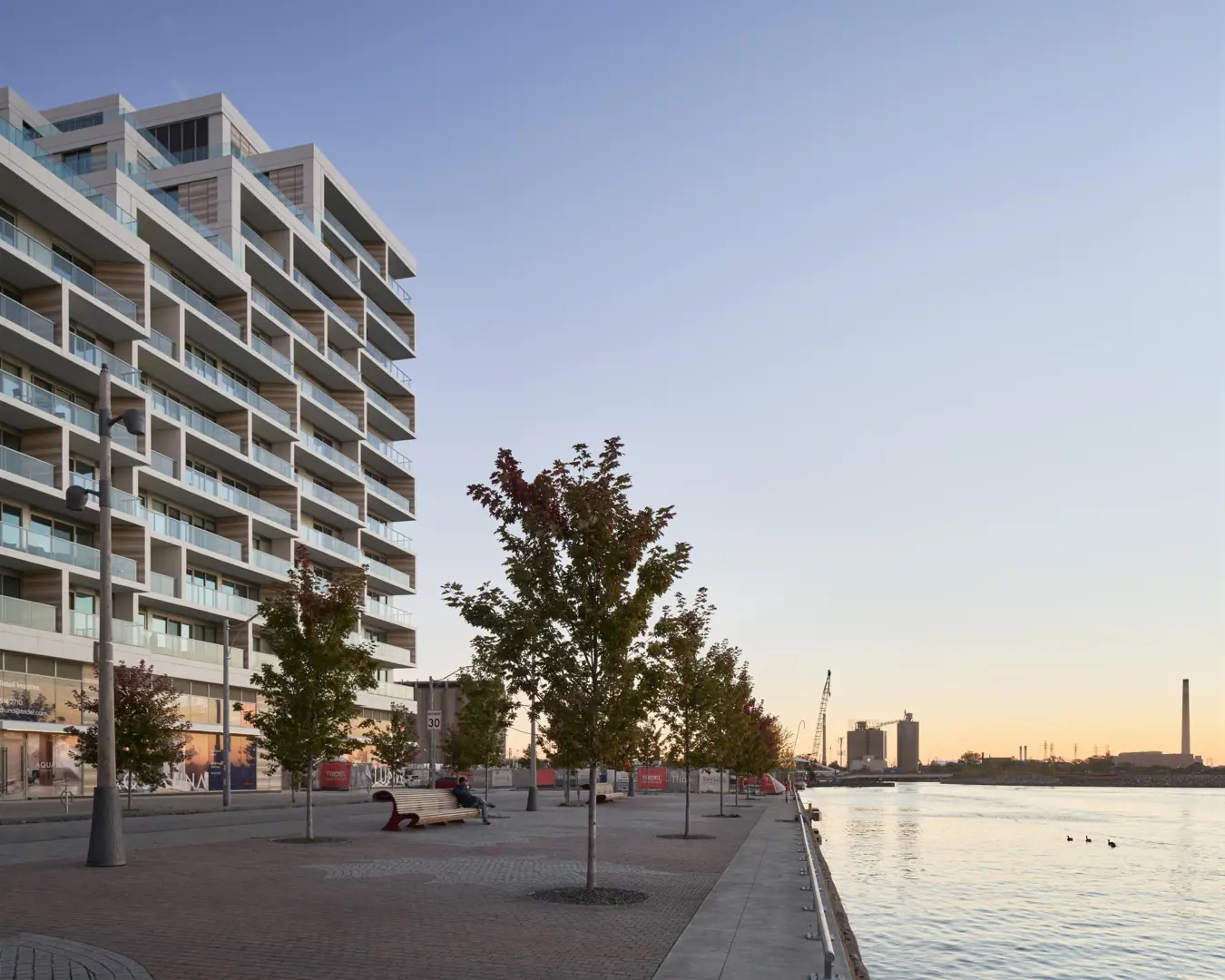 Aquabella Condos in Toronto — rendering 3