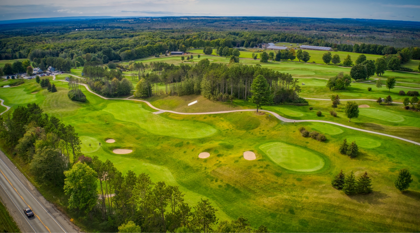 Carriage Hill Country Club in Shanty Bay — rendering 4
