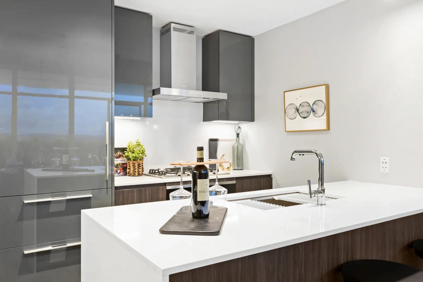 The Sky Estates at Highline Metrotown in Burnaby — rendering 10