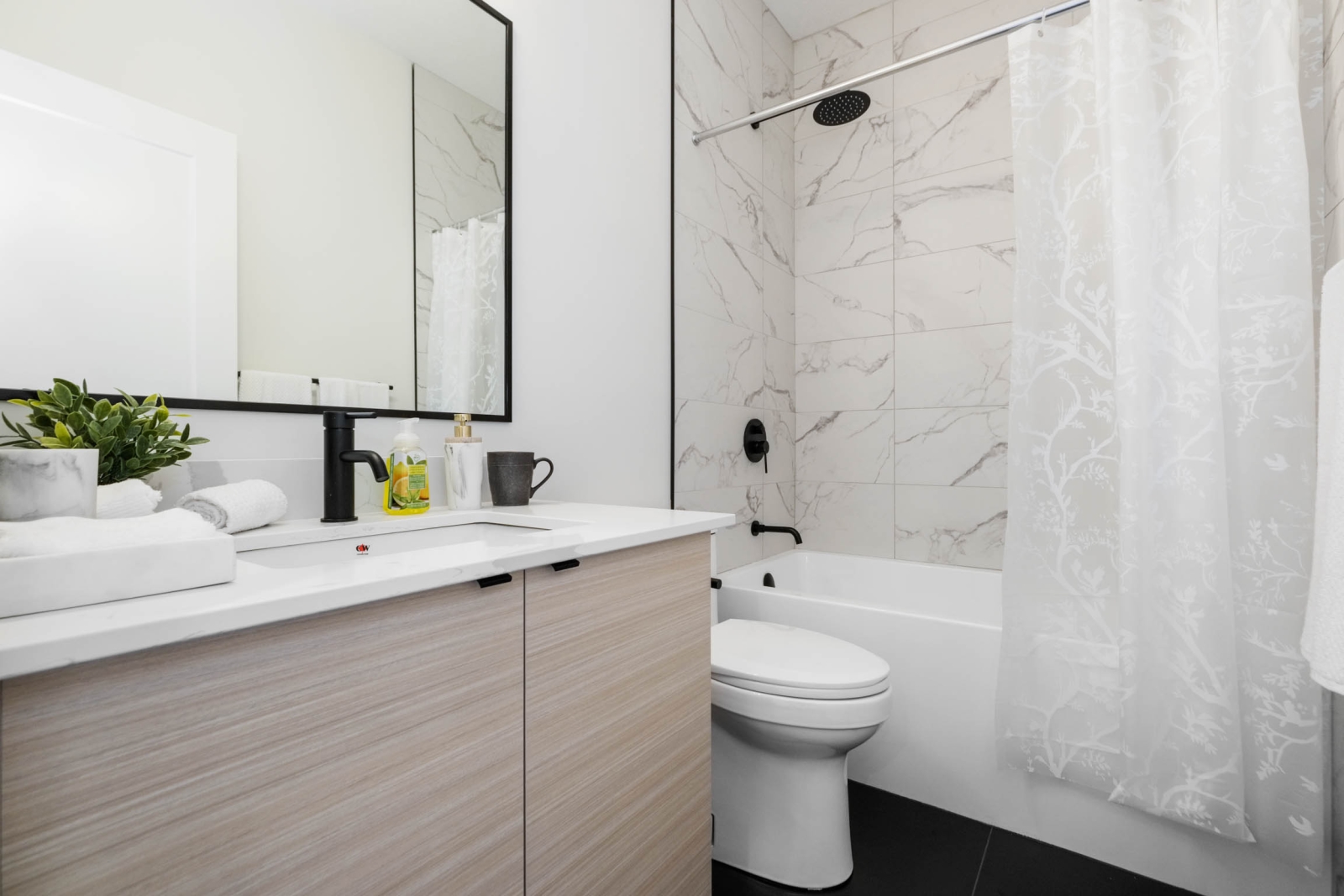 Eve at Erin Ridge in St. Albert — rendering 13