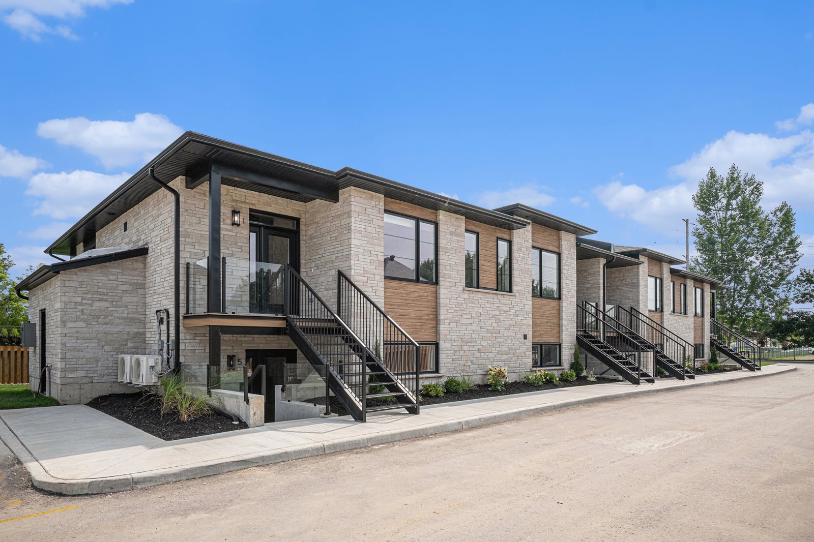 Trailside Towns in Mount Forest — rendering 4